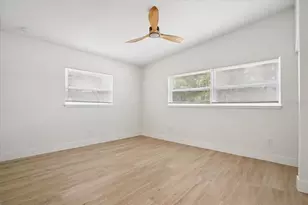 6765 W Flamingo Way S, Saint Petersburg, FL 33707 - Photo 14