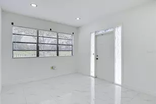 1506 S Oregon Cir, Tampa, FL 33612 - Photo 16