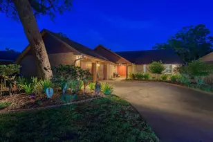 11311 Linbanks Pl, Tampa, FL 33617 - Photo 2