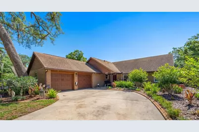 11311 Linbanks Place, Tampa, FL 33617 - Photo 1