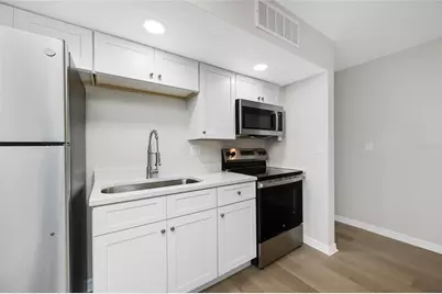8012 Blind Pass Road #2, Saint Petersburg, FL 33706 - Photo 4