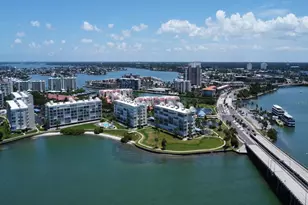 7871 Sailboat Key Blvd S, Saint Petersburg, FL 33707 - Photo 30