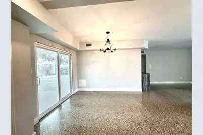 126 11th Avenue SW, Largo, FL 33770 - Photo 6