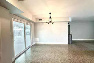 126 11th Ave SW, Largo, FL 33770 - Photo 6