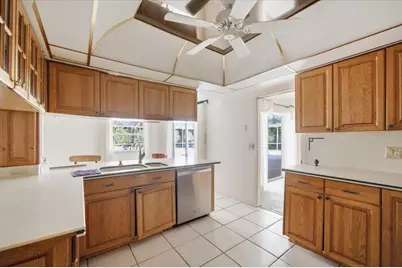 1680 Fox Road, Clearwater, FL 33764 - Photo 36