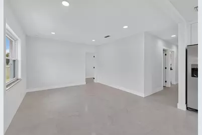 608 N Echo Drive, Brandon, FL 33511 - Photo 6