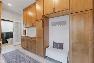 871 17th Ave N, Saint Petersburg, FL 33704 - Photo 16