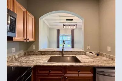 526 101st Avenue N, Saint Petersburg, FL 33702 - Photo 12