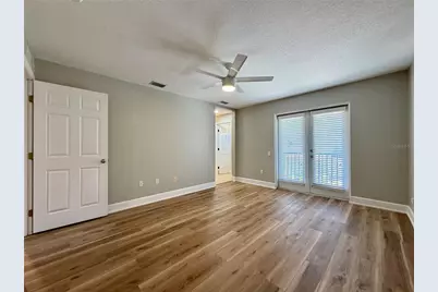 526 101st Avenue N, Saint Petersburg, FL 33702 - Photo 18