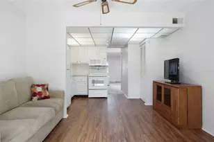 5090 Bay Street NE, Saint Petersburg, FL 33703 - Photo 10