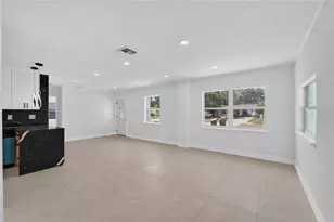 4711 W Lawn Ave, Tampa, FL 33611 - Photo 22
