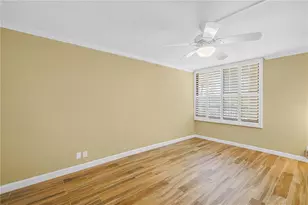 9425 Blind Pass Rd, Saint Pete Beach, FL 33706 - Photo 28