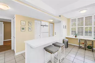 9425 Blind Pass Rd, Saint Pete Beach, FL 33706 - Photo 6