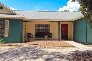 1048 Malletwood Dr, Brandon, FL 33510 - Photo 4