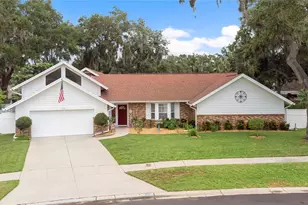 1516 Teakwood Dr, Plant City, FL 33563 - Photo 1