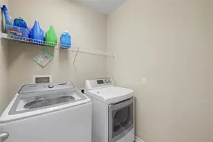440 Westchester Hills Ln, Valrico, FL 33594 - Photo 8