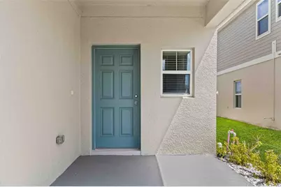 7512 Wallflower Trail, Wesley Chapel, FL 33545 - Photo 8