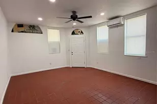 501 Athens St, Tarpon Springs, FL 34689 - Photo 8