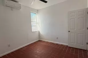 501 Athens St, Tarpon Springs, FL 34689 - Photo 16
