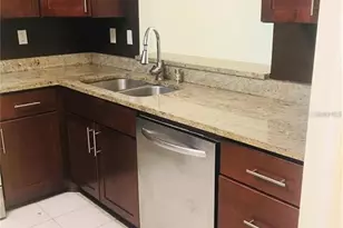6330 Grand Bahama Cir, Tampa, FL 33615 - Photo 12