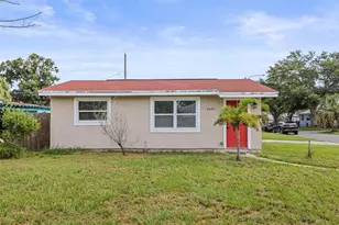 2601 16th Ave N, Saint Petersburg, FL 33713 - Photo 2