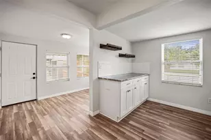 2601 16th Ave N, Saint Petersburg, FL 33713 - Photo 12