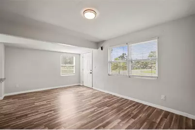 2601 16th Avenue N, Saint Petersburg, FL 33713 - Photo 6