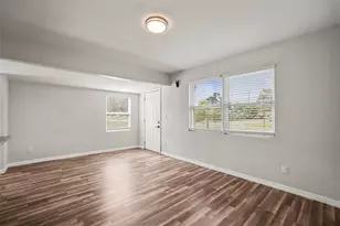 2601 16th Ave N, Saint Petersburg, FL 33713 - Photo 6