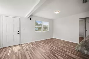 2601 16th Ave N, Saint Petersburg, FL 33713 - Photo 4