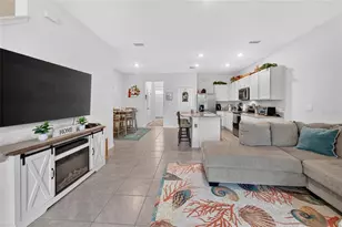 33046 Major Oak Dr, Wesley Chapel, FL 33545 - Photo 16