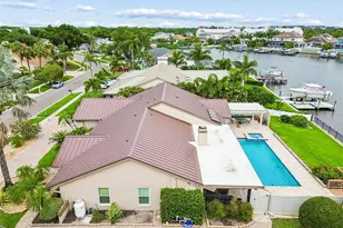 4147 Saltwater Blvd, Tampa, FL 33615 - Photo 10
