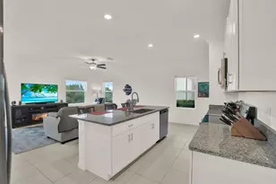 8852 Gallantree Pl, Land O Lakes, FL 34637 - Photo 8