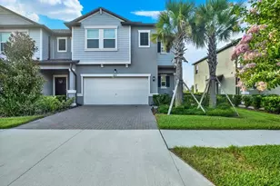 8852 Gallantree Pl, Land O Lakes, FL 34637 - Photo 2