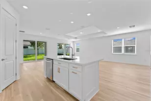 13816 Sunlight Mdw Dr, Riverview, FL 33578 - Photo 4