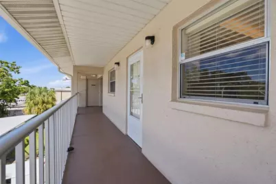 3981 Maceachen Boulevard #330, Sarasota, FL 34233 - Photo 6