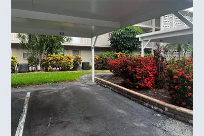 3981 Maceachen Boulevard #330, Sarasota, FL 34233 - Photo 26