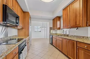 12033 Gandy Blvd N, Saint Petersburg, FL 33702 - Photo 18