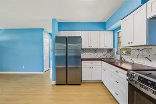 104 E Grapefruit Cir, Clearwater, FL 33759 - Photo 6