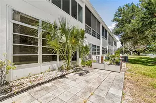 8220 112th St, Seminole, FL 33772 - Photo 24