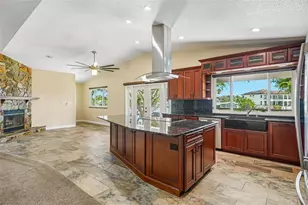 300 90th Ave NE, Saint Petersburg, FL 33702 - Photo 34
