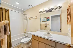 300 90th Ave NE, Saint Petersburg, FL 33702 - Photo 42