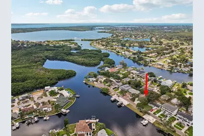 300 90th Avenue NE, Saint Petersburg, FL 33702 - Photo 62