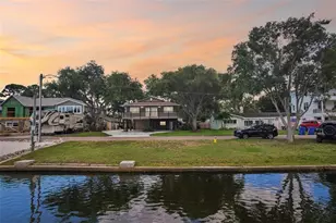 300 90th Ave NE, Saint Petersburg, FL 33702 - Photo 2