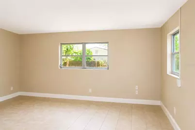 9412 N Elmer Street, Tampa, FL 33612 - Photo 6