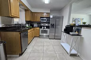 1430 Parkview Ln, Largo, FL 33770 - Photo 2