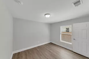 3821 E Norfolk St, Tampa, FL 33604 - Photo 22