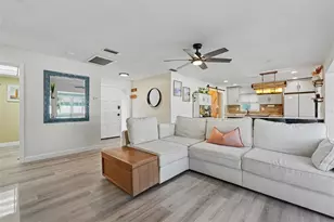 2061 Fair Oak Dr, Clearwater, FL 33763 - Photo 8