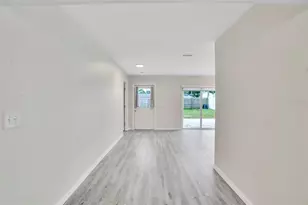 4550 16th Ave N, Saint Petersburg, FL 33713 - Photo 8