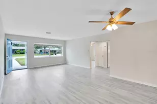 4550 16th Ave N, Saint Petersburg, FL 33713 - Photo 6