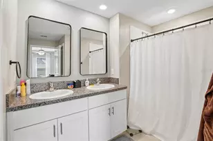 9415 Lemon Drop Loop, Sun City Center, FL 33573 - Photo 20